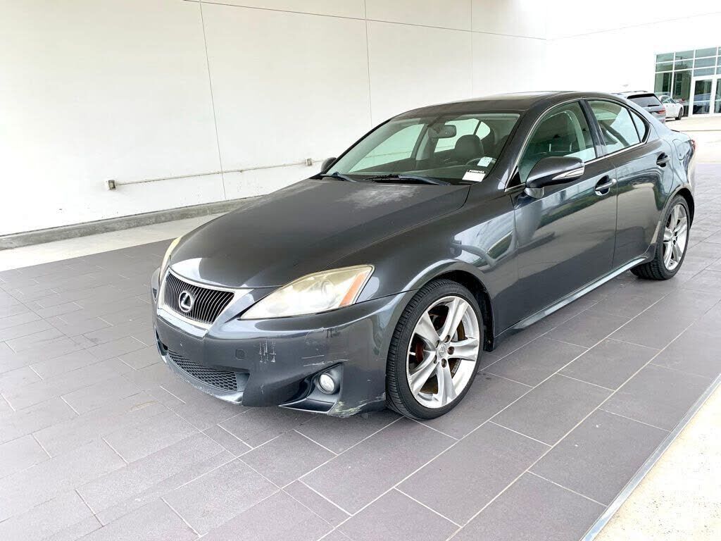2011 LEXUS IS