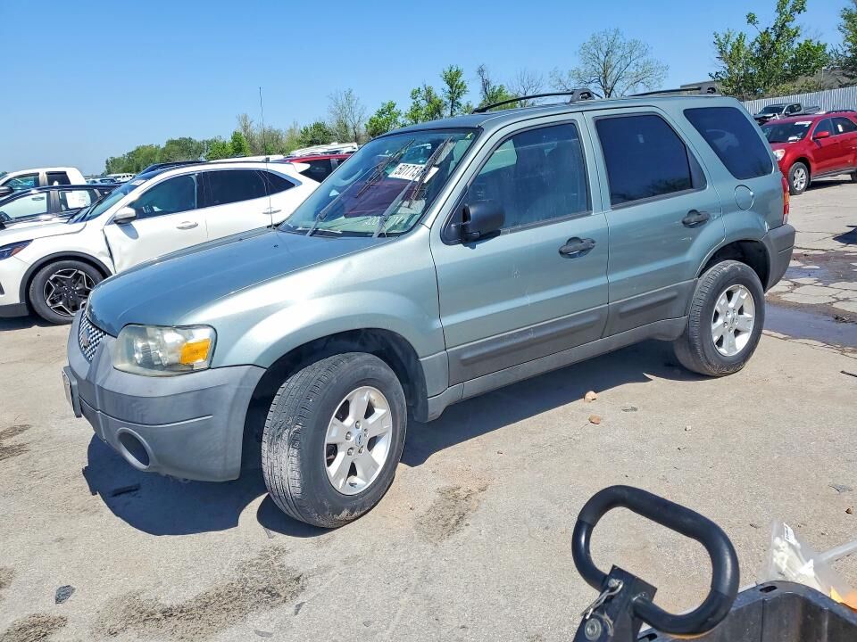 2005 FORD Escape