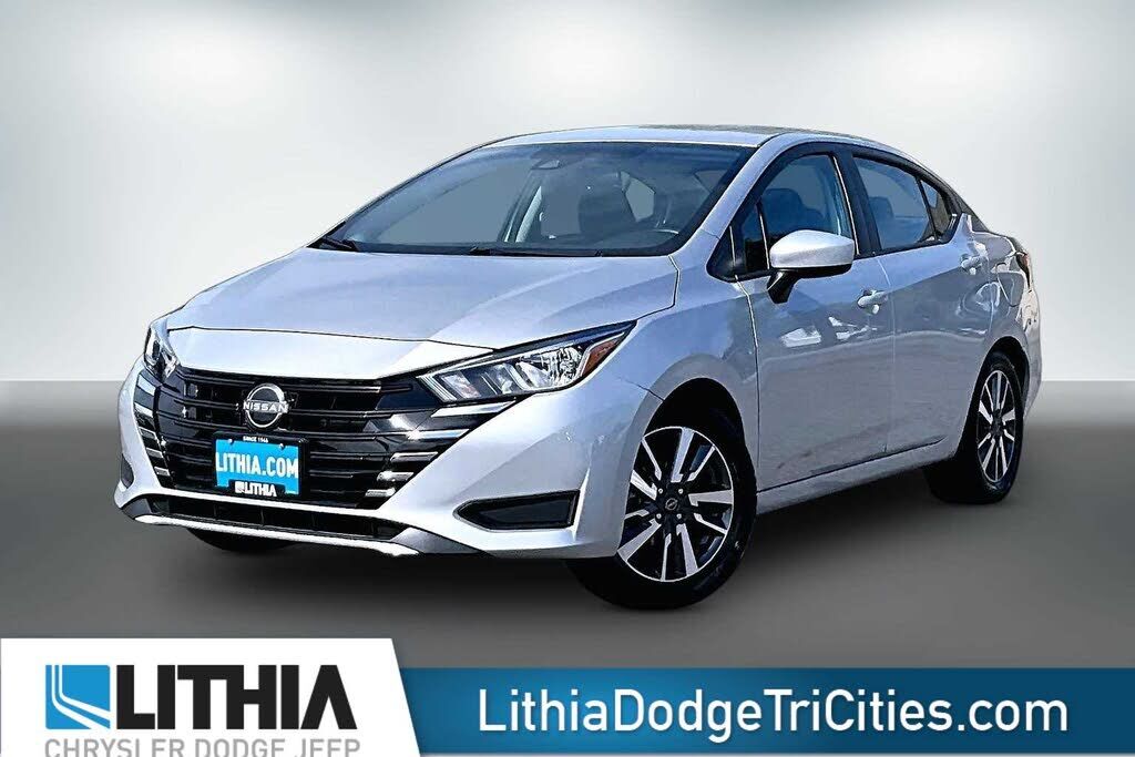 2023 NISSAN Versa