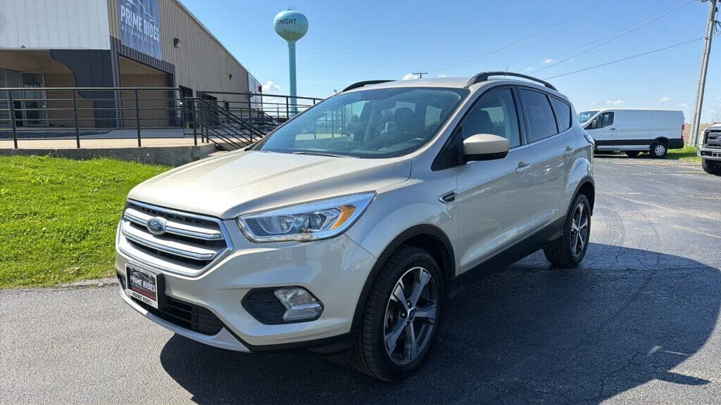 2018 FORD Escape