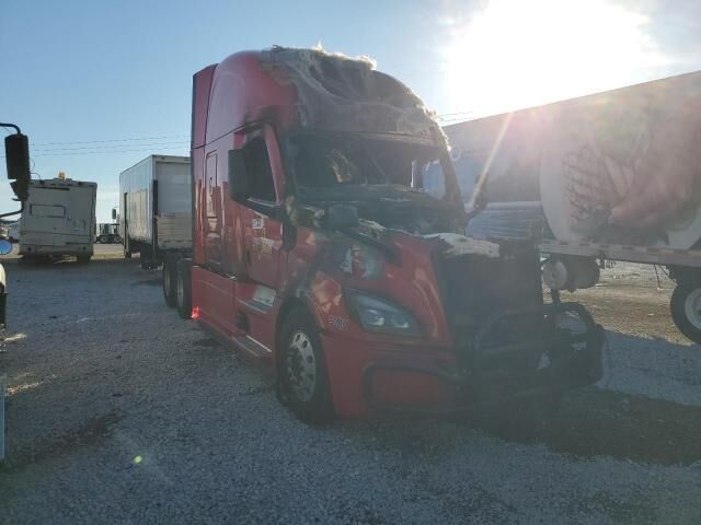 2021 FREIGHTLINER New Cascadia 126" Sleepercab