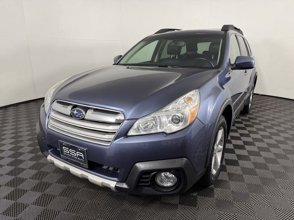 2014 SUBARU Outback