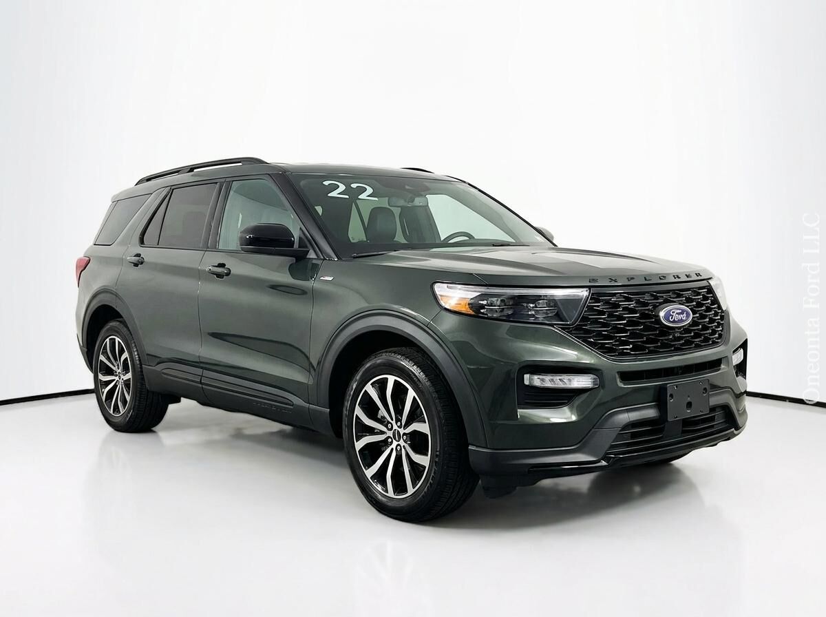 2022 FORD Explorer