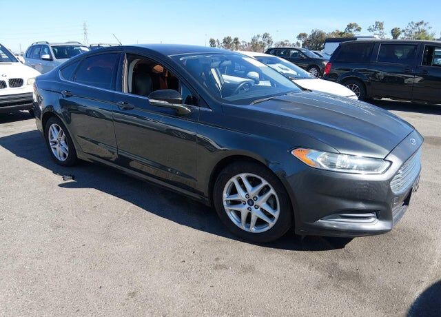 2015 FORD Fusion