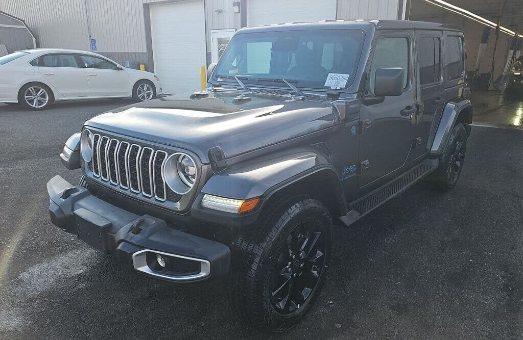2025 JEEP Wrangler