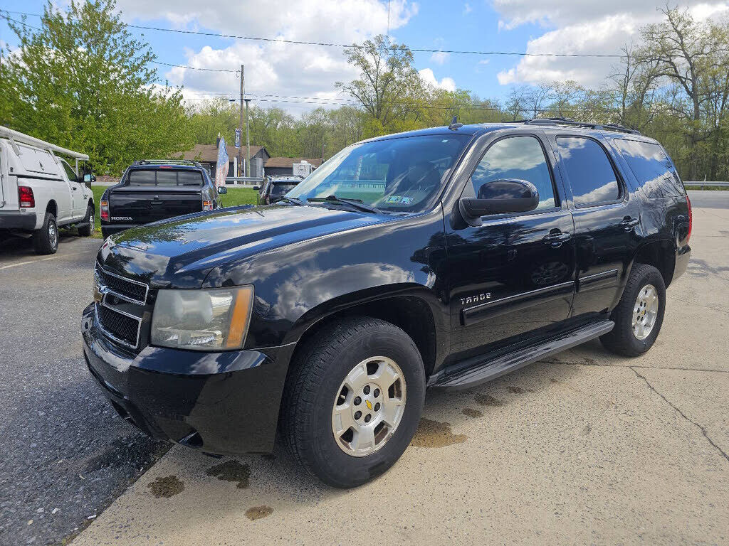 2011 CHEVROLET Tahoe