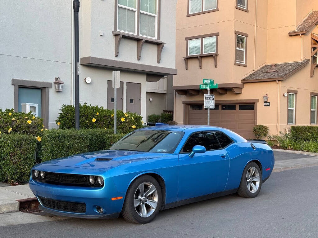 2019 DODGE Challenger