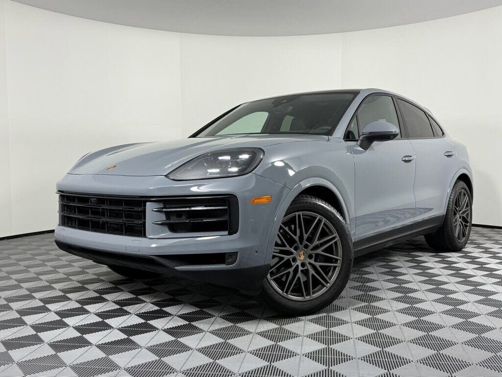 2026 PORSCHE Cayenne