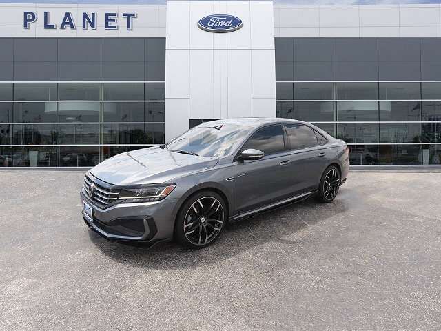 2021 VOLKSWAGEN Passat