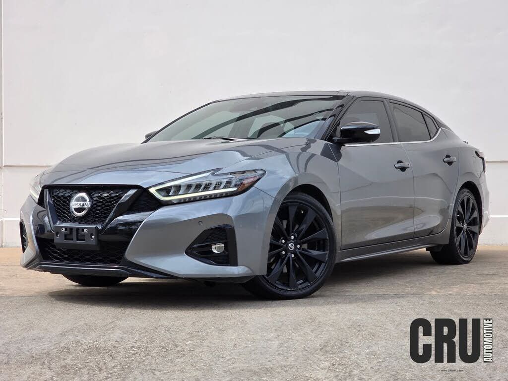2022 NISSAN Maxima