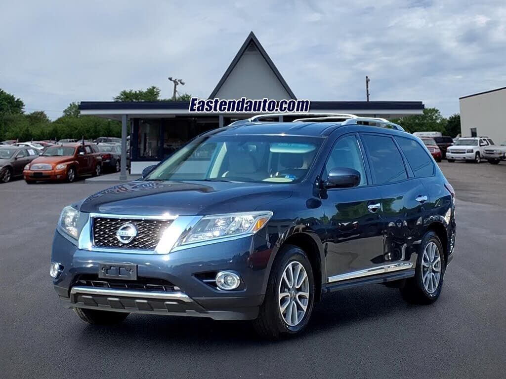 2016 NISSAN Pathfinder