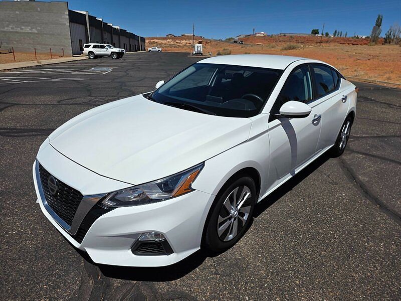 2020 NISSAN Altima