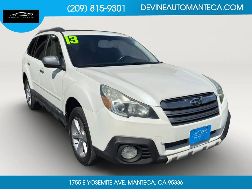 2013 SUBARU Outback