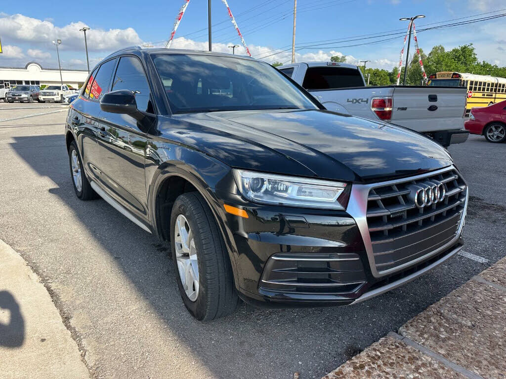 2018 AUDI Q5