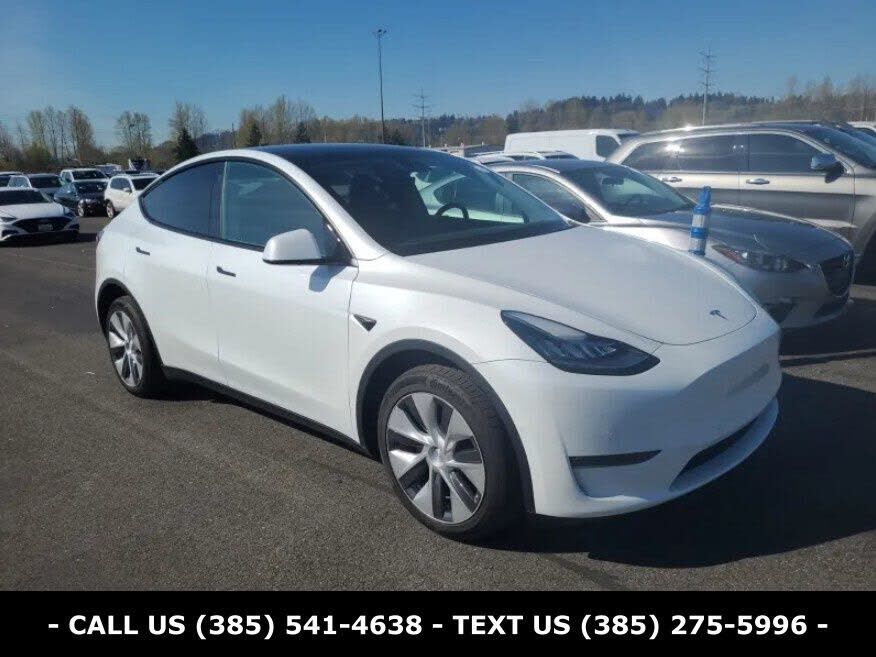 2022 TESLA Model Y