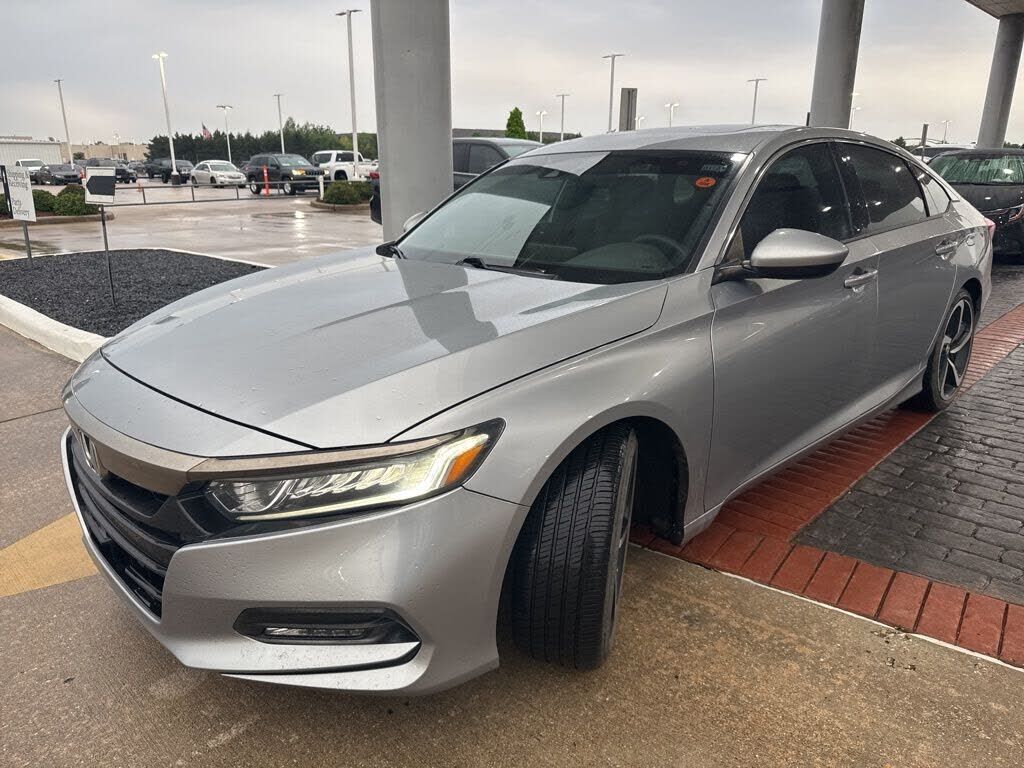 2018 HONDA Accord