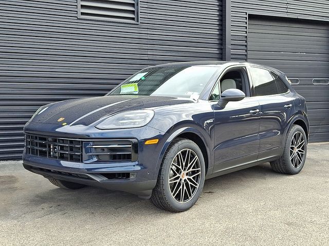 2026 PORSCHE Cayenne