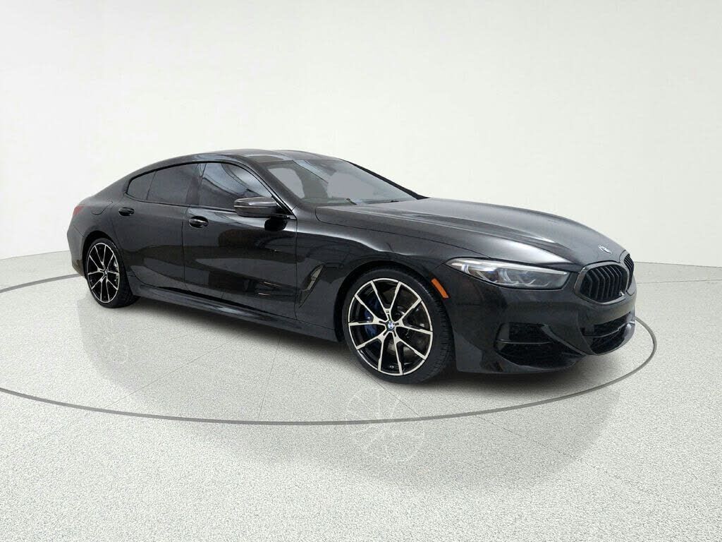 2021 BMW M8