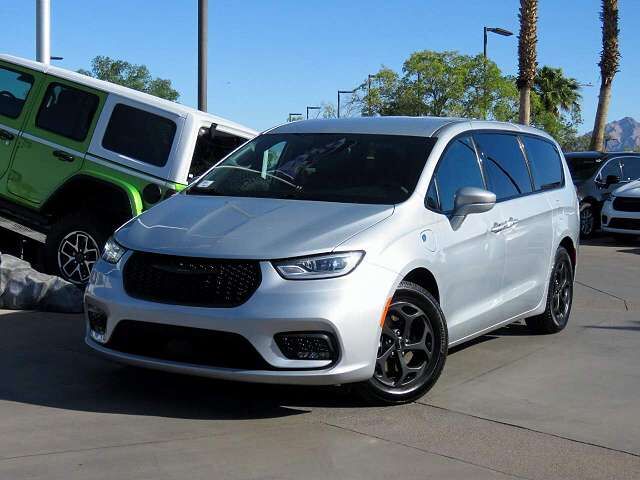 2022 CHRYSLER Pacifica