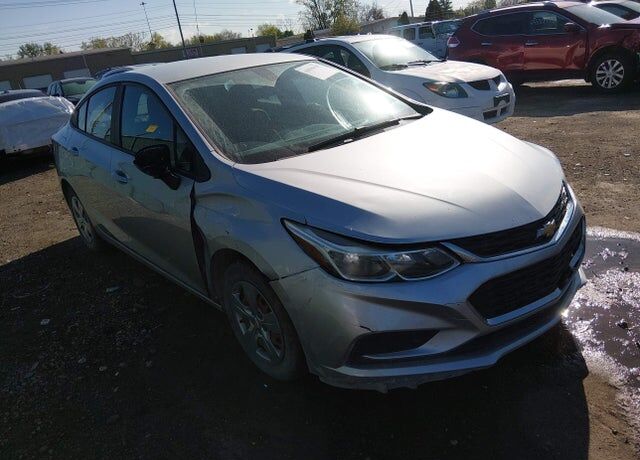 2017 CHEVROLET Cruze