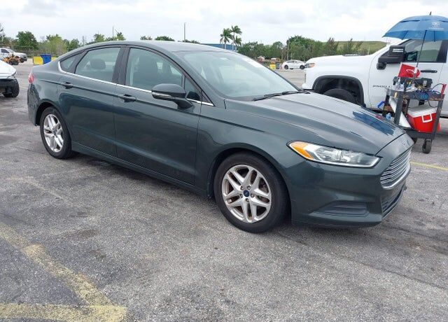 2015 FORD Fusion