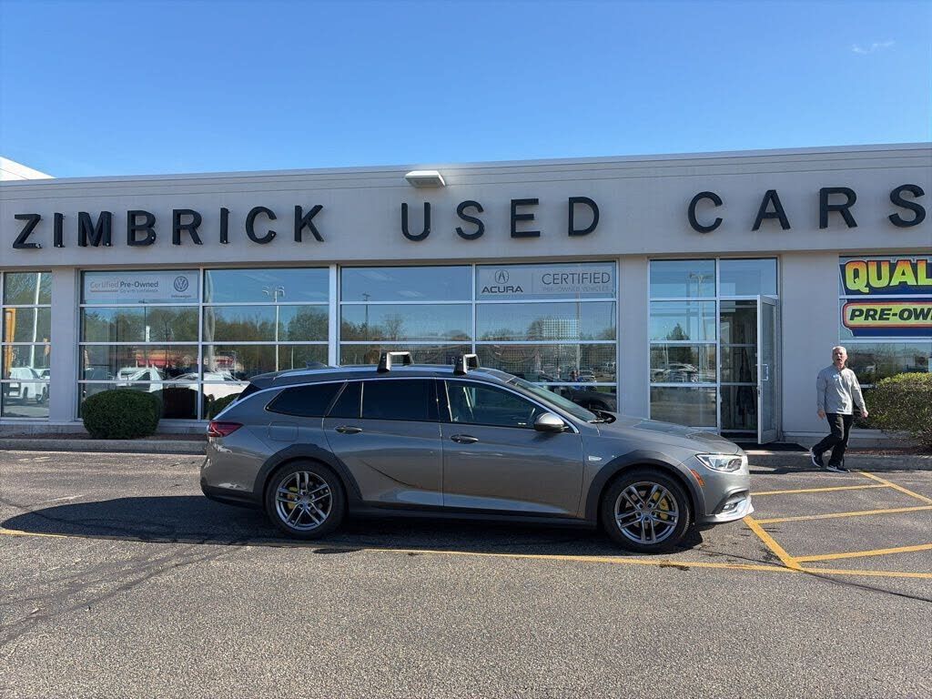 2019 BUICK Regal TourX