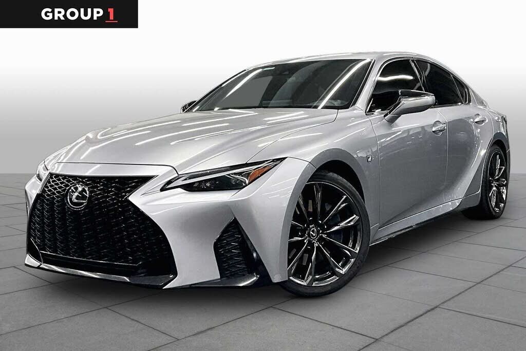 2023 LEXUS IS