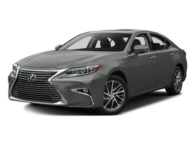2016 LEXUS ES