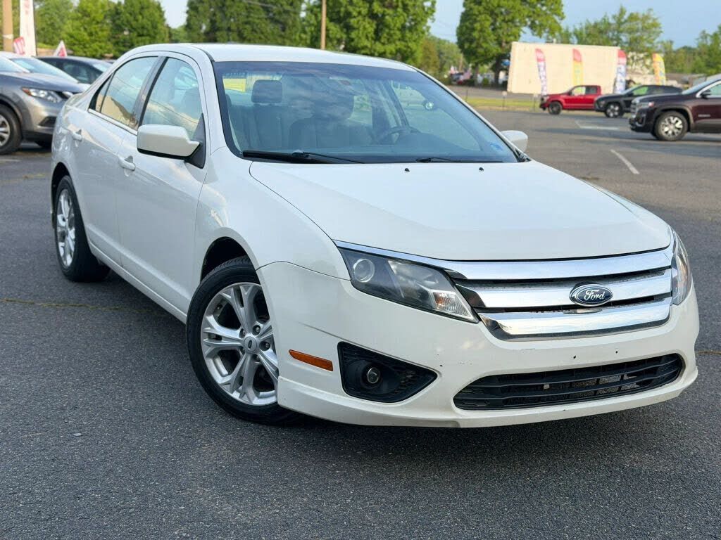 2012 FORD Fusion