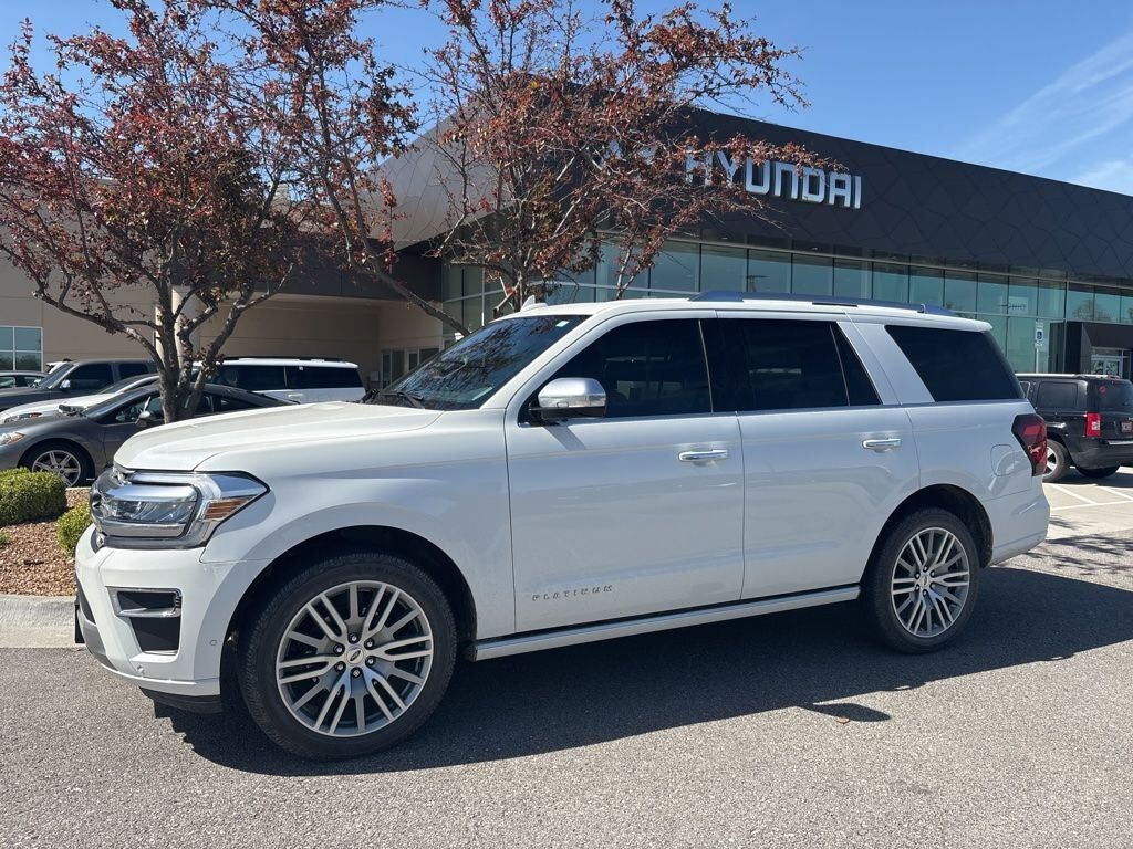 2022 FORD Expedition