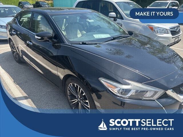 2017 NISSAN Maxima