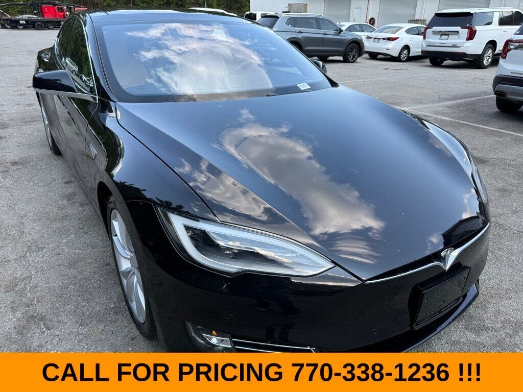 2016 TESLA Model S