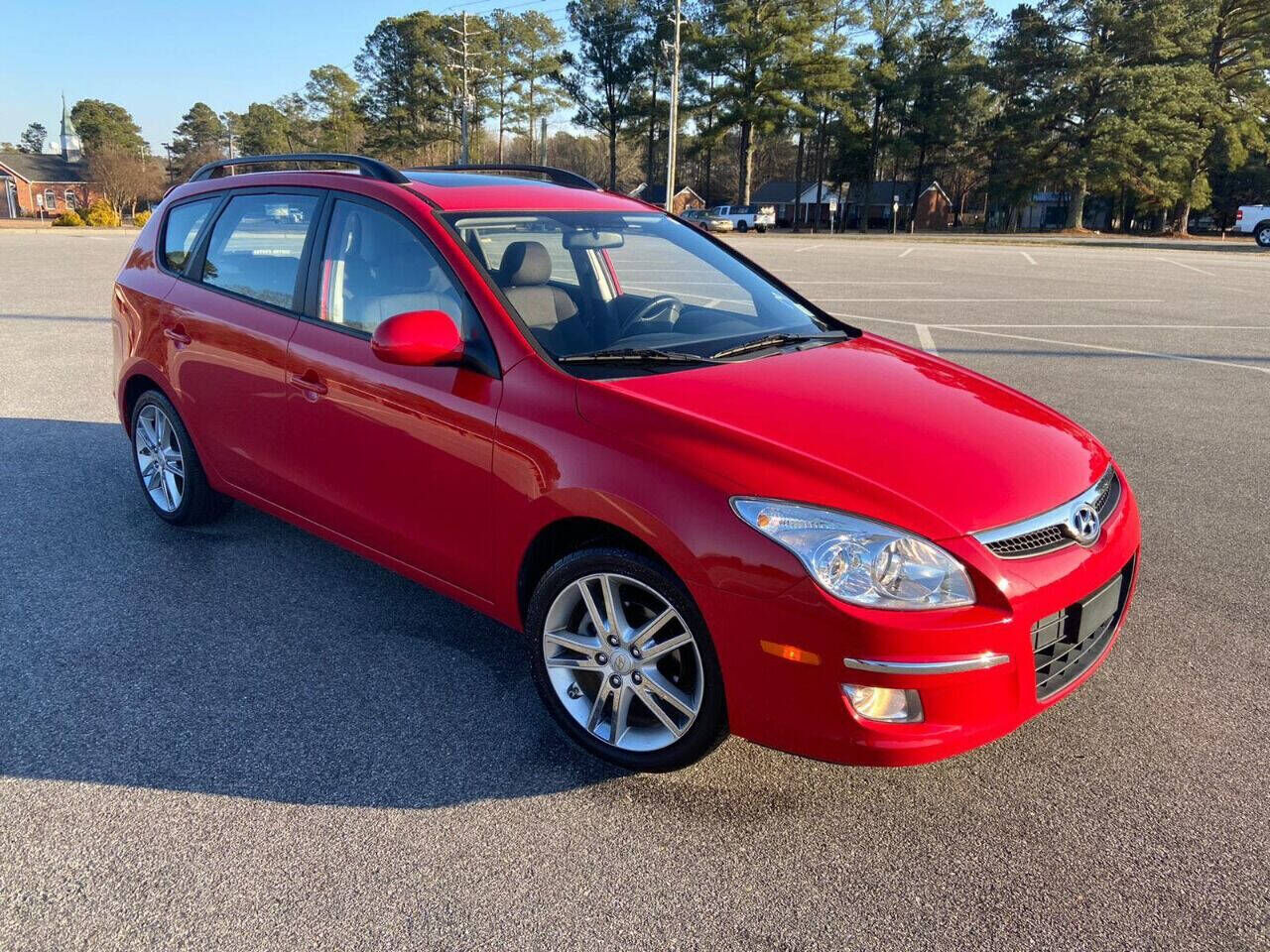2010 HYUNDAI Elantra Touring