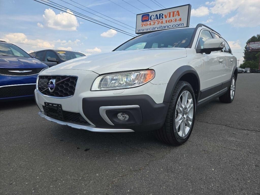 2016 VOLVO XC70