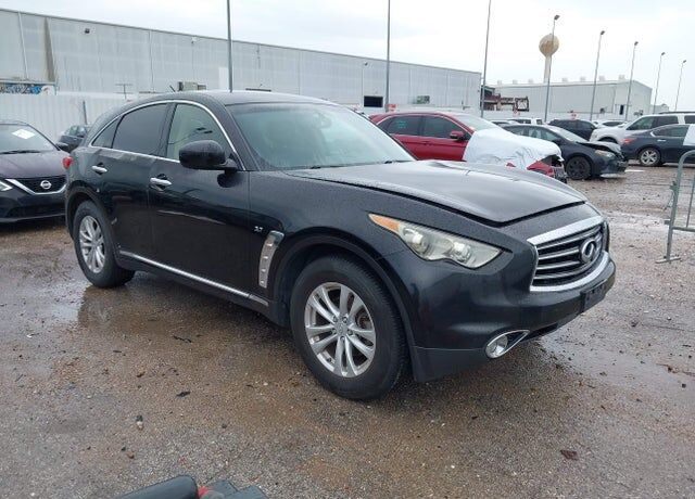2016 INFINITI QX70