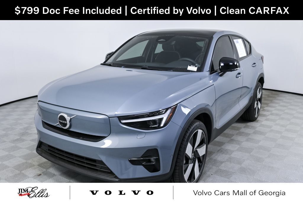 2023 VOLVO C40
