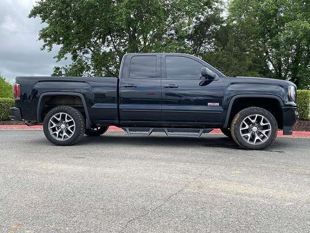 2017 GMC Sierra