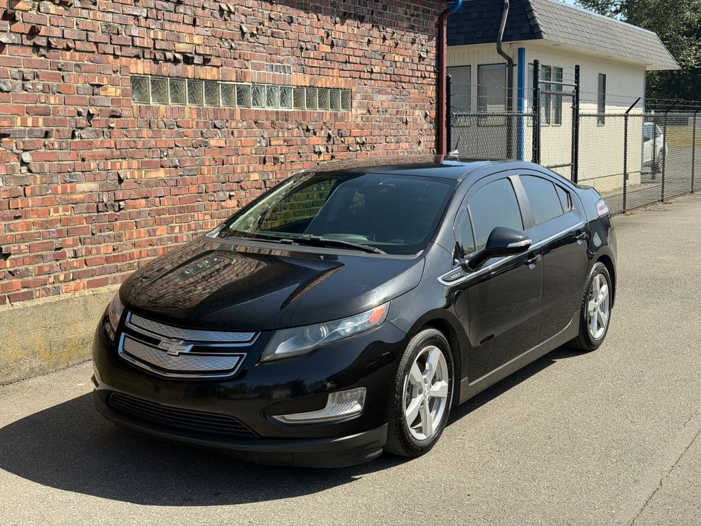 2013 CHEVROLET Volt