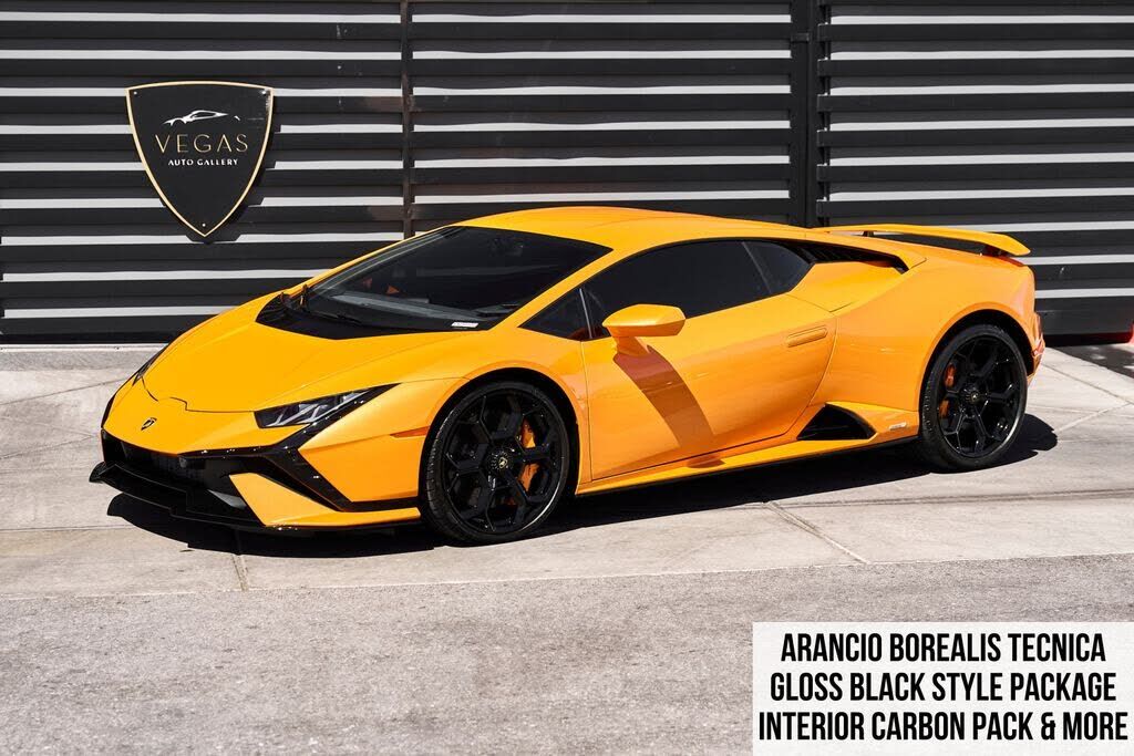 2023 LAMBORGHINI Huracan