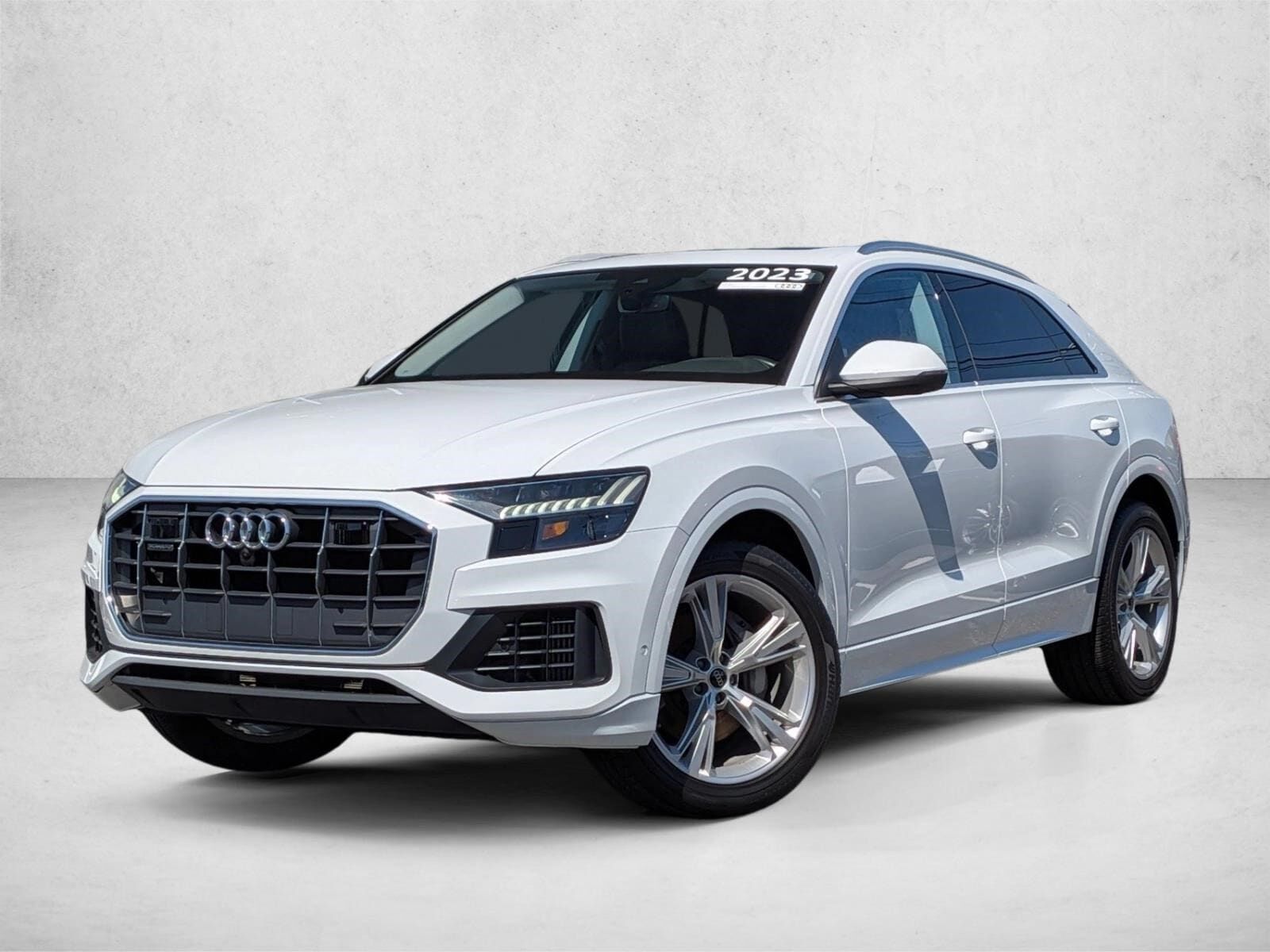 2023 AUDI Q8