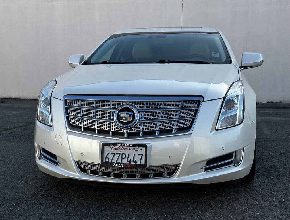 2013 CADILLAC XTS