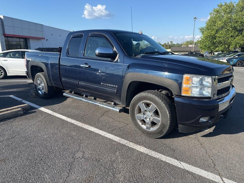 2011 CHEVROLET Silverado