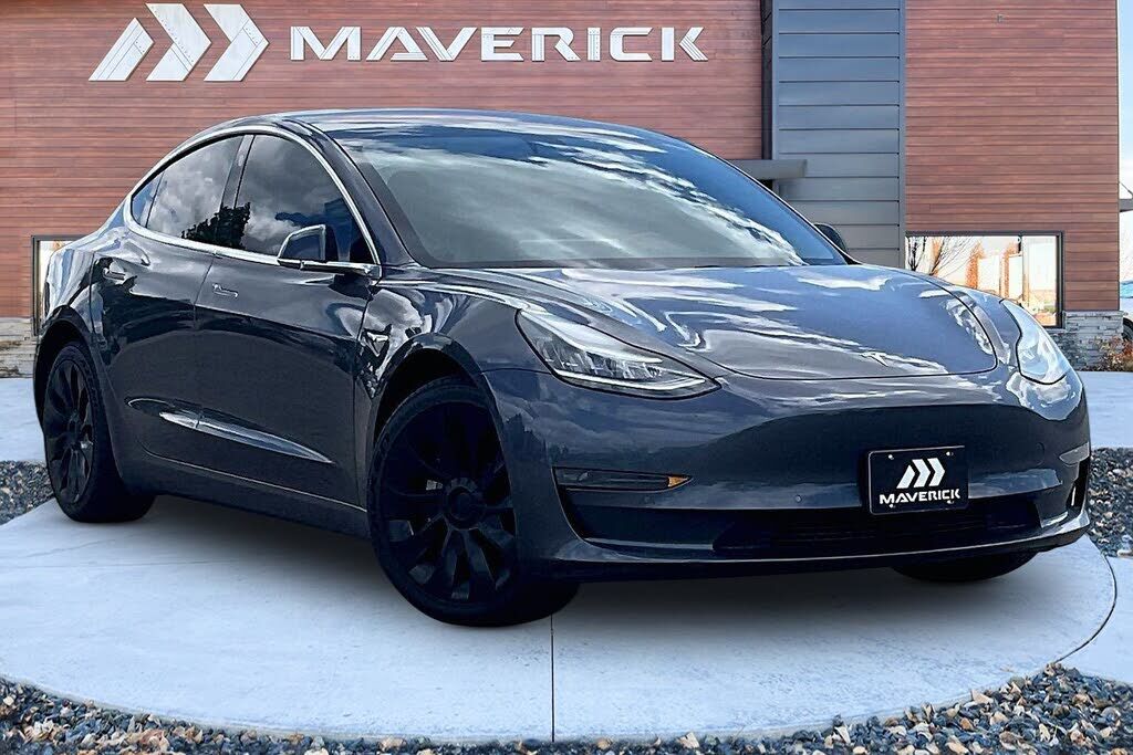 2019 TESLA Model 3