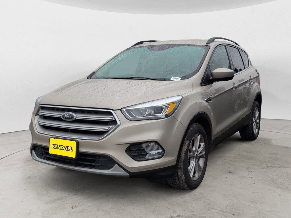 2017 FORD Escape