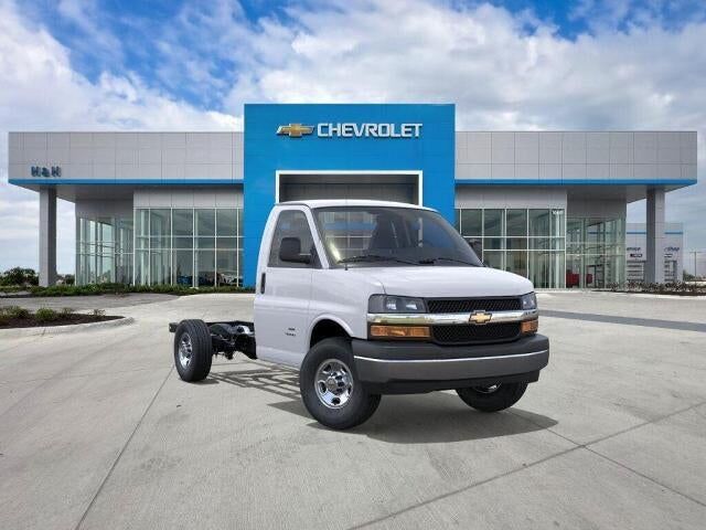 2026 CHEVROLET Express