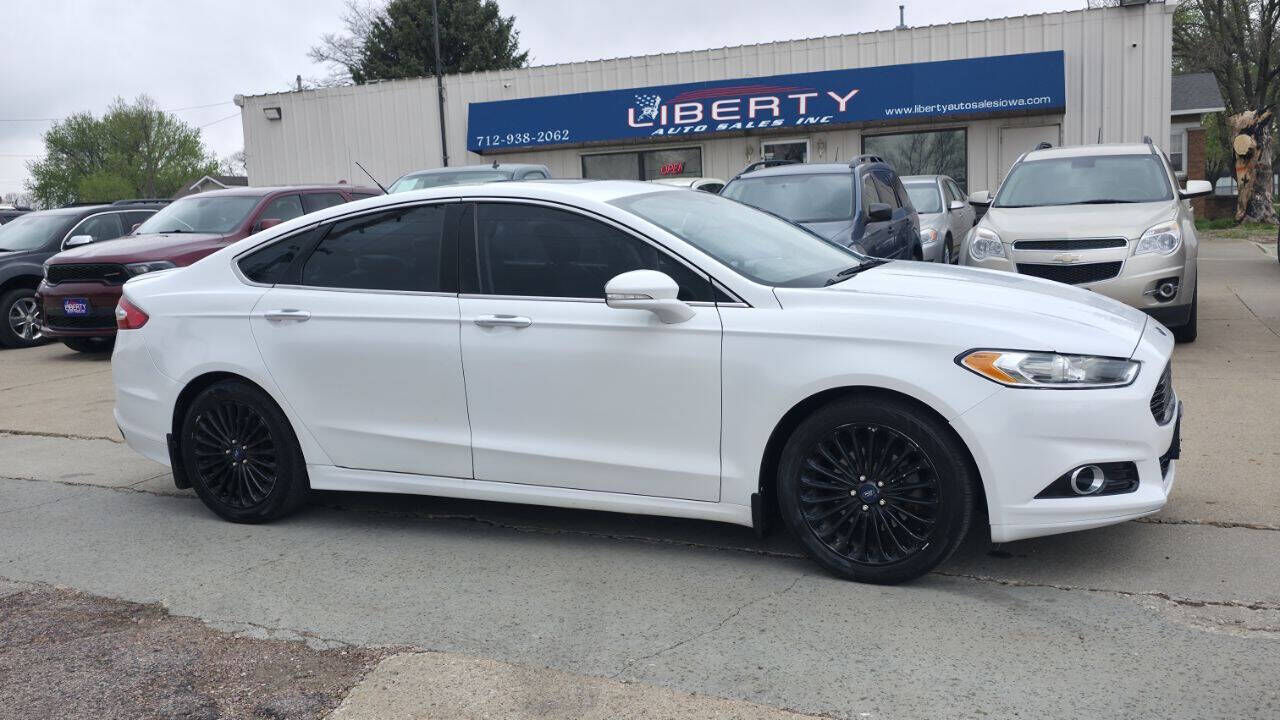 2013 FORD Fusion
