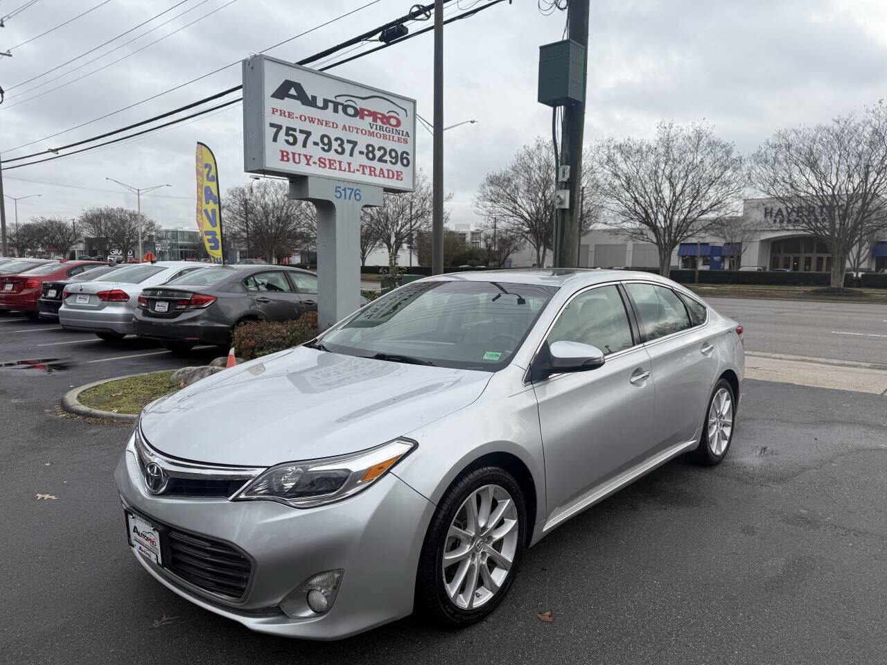 2013 TOYOTA Avalon