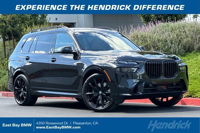 2025 BMW X7
