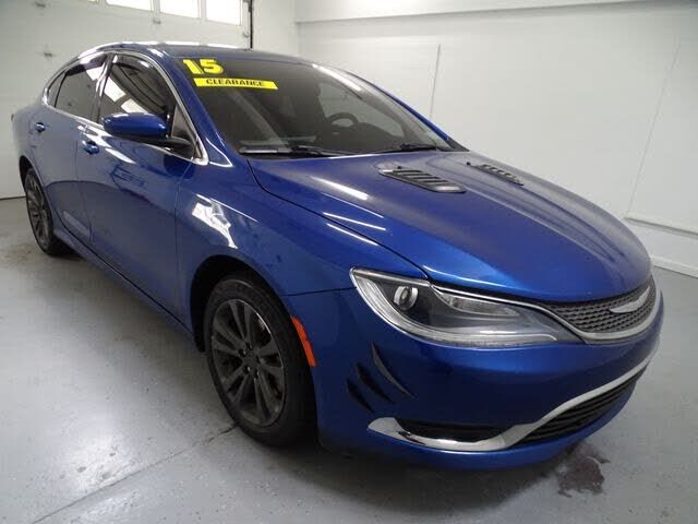 2015 CHRYSLER 200