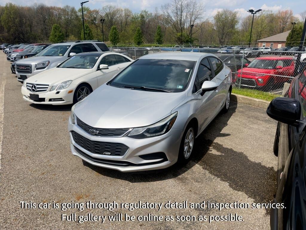 2018 CHEVROLET Cruze